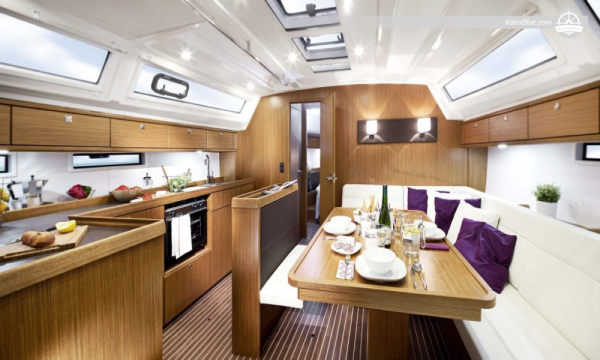 Ugentlig charter 9-personers Bavaria Cruiser 46 Lefkada, Grækenland