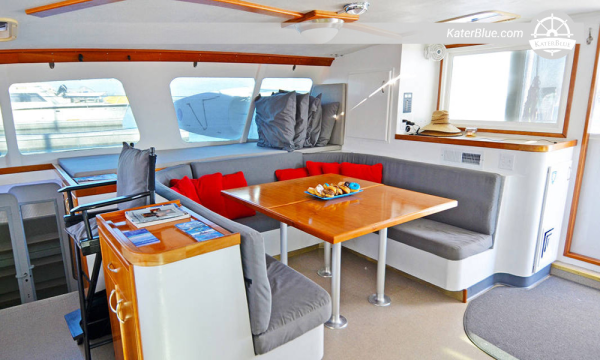 All inclusive catamaran charter Isla-Espiritu-Santo Mexico