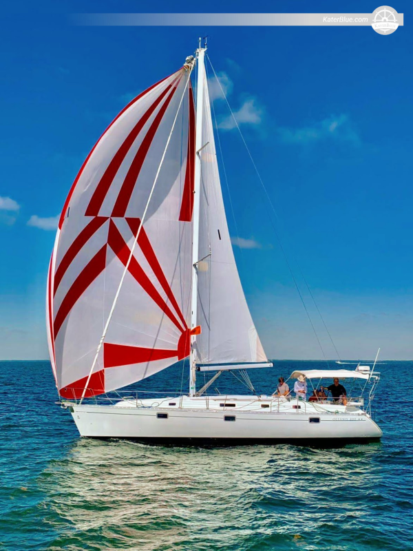 Croisière privée d'une nuit de Miami à Key Largo à bord du Beneteau Oceanis 400